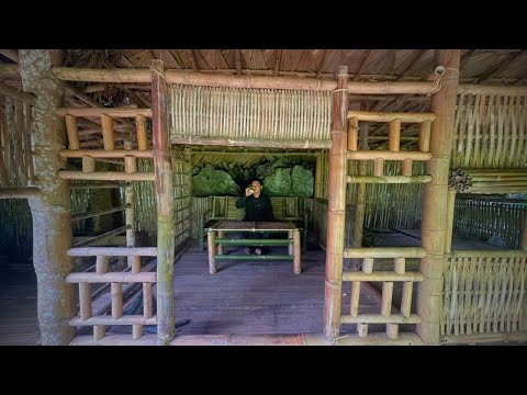 I made a handmade bamboo table and chairs set. 365 days of building Buscaft farm