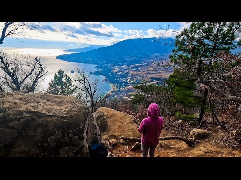 CRIMEA. IF YOU'RE UNSURE ABOUT CLIMBING AYU-DAG, DON'T GO! Artek trail to Mount MEDVED. SEA OF SN...