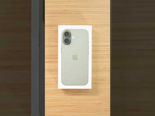 The iPhone 17 unboxing is the most satisfying setup yet.