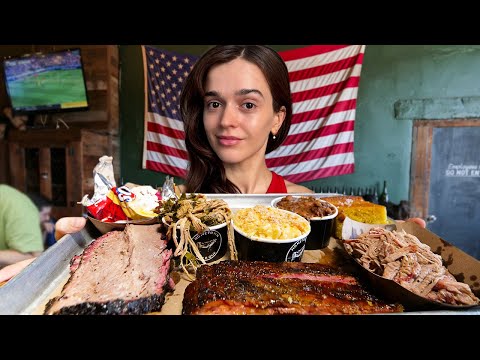 French Girl Tries American BBQ!