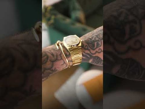 Wrist roll action on the Tissot PRX Powermatic 80 40mm stacked with the Juste Un Clou. #wristroll