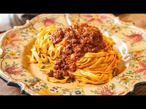The REAL ITALIAN Bolognese with Tagliatelle