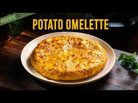 3 Secrets to a Spanish Potato & Onion Omelette