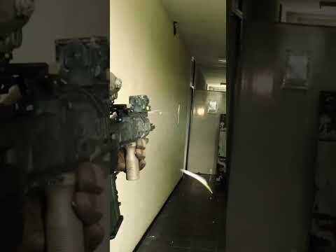 Fallschirmjäger jagen mich als "Waffenhändler"