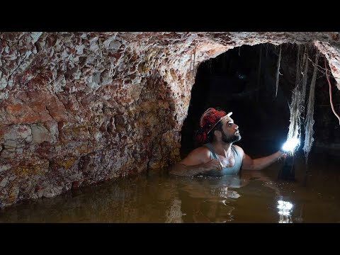 Flooded Opal Mine, Hardcore Digging For Gems!