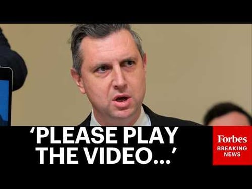 Seth Magaziner Shows Video Of 'Complete Chaos' Caused By ICE At Hearing On The Government Shutdown