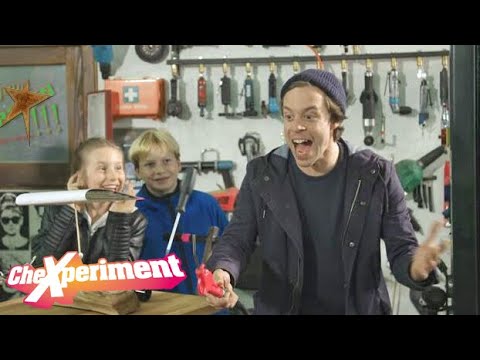 Der fliegende Schraubenzieher?! | CheXperiment mit Checker Tobi | Die Entdeckershow