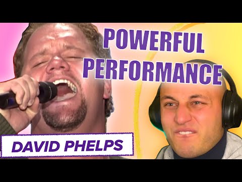 classical musician reacts: O HOLY NIGHT by DAVID PHELPS
