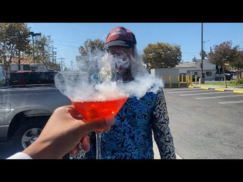 HOW TO: Derek's Spooky Cocktail Drink