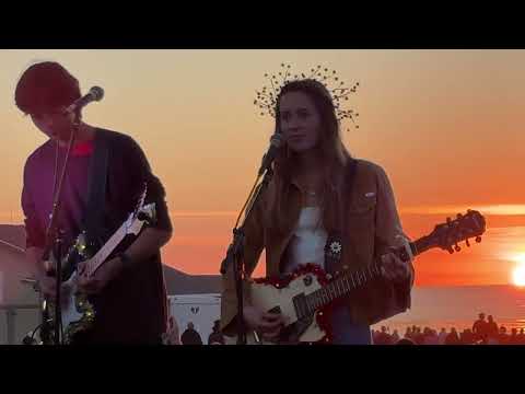 Rockin Around The Christmas Tree (Brenda Lee) + Last Christmas (George Michael) - The Long View