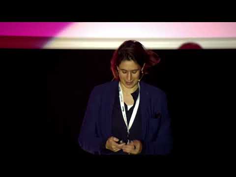 Ξετετραγώνισε τον κύκλο | Dr. Danae Deligeorges | TEDxZakynthos