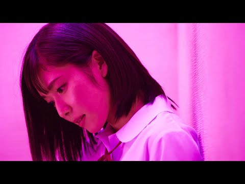 也就日本能拍出这种三观炸裂,却又处处获奖,看完被又被虐到不行的电影,86万人打出8.7高分,18分钟看完2018年安藤樱剧情电影《小偷家族》