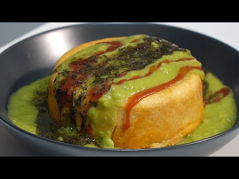 ICONIC Australian meat and potato pie FLOATER