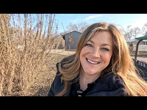 Cutting Back Massive Perennials, Repotting Houseplants & Separating Pansy Seedlings! 💪🪴🌱