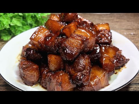 做红烧肉时,不要直接下锅焯水,大厨教我一招,肥而不腻软烂入味