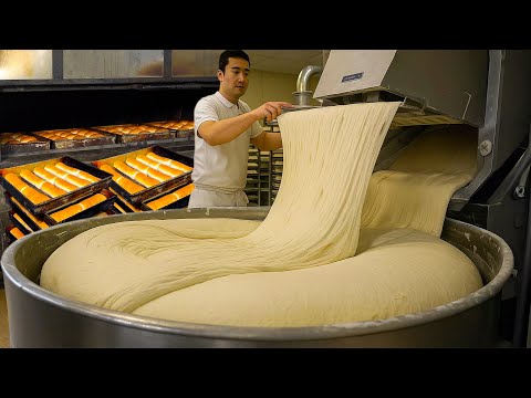 Unbelievable Bread Making Process | How Burger Buns & Bread Are Made in Bakery| Street Food Pakistan