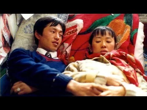 没有逆袭,没有金句;这部禁片级的〈惊蛰》,拍出了“三十而已”们不敢面对的真实!