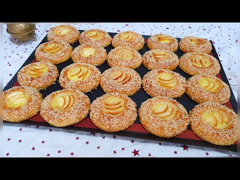 فطائر بالكريم باتسيير والتفاح نساي عليك البريوش والكرواسون وحضريهم بعجينة قطنية ناجحة مليون فالمئة