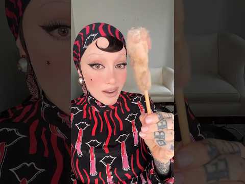 We have to talk about the paw….