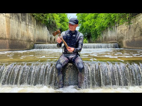 Searching for Murder Weapons in Canal with Girlfriend! (WARNING: Flash Flood)