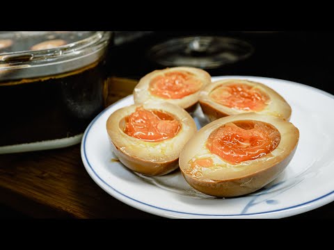 廣東話影片|簡易醬油溏心蛋(保証100%成功)|40分鐘的影片,不怕你嫌煩,保証你學會|學會如何處理冷藏蛋類不爆殼,如何準確製作溏心蛋和流心的程度,如何簡單使用香料製作醬油,以及一般飲食知識。