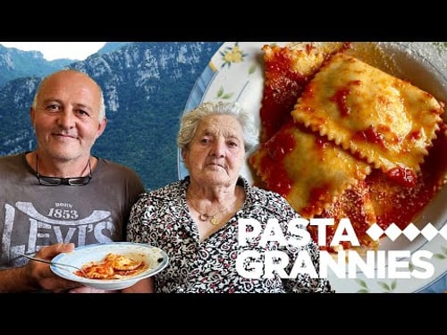 Easy Ricotta ravioli with tomato sauce! | Pasta Grannies
