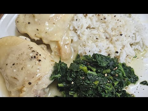 Crockpot Chicken in a white sauce