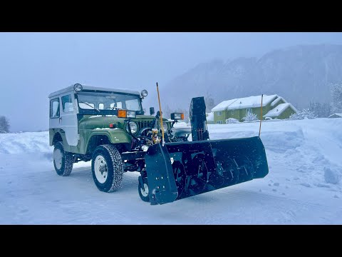 Should you Snowplow or Snowblow?