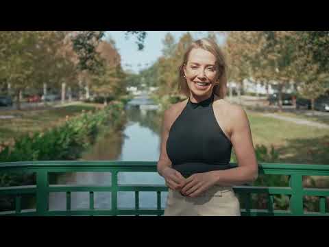 A Place in the Sun | Orlando Florida: £350k Condo vs Lakeside Living