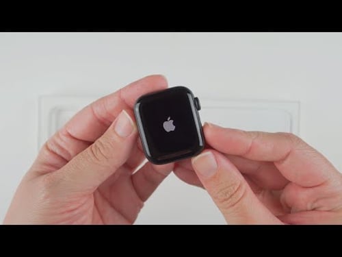 Apple Watch SE Unboxing and Setup (40mm Space Gray Aluminum)