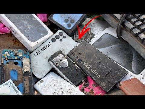 🥰Lucky Day! Found Galaxy S22 Ultra, Fake S25 Ultra & More! - Restoring S22 Ultra Cracked