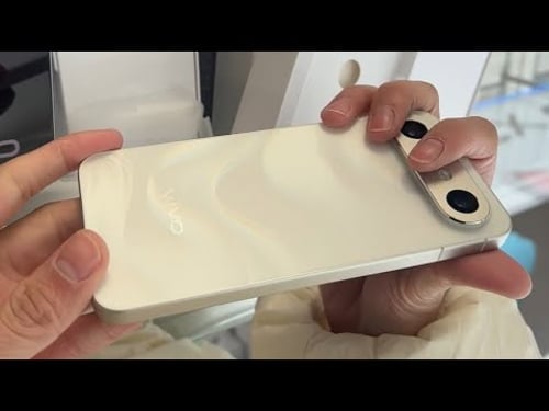 Vivo S50 Pro Mini 5G Unboxing & Hand's On | Display, AnTuTu, Camera Impressions ⚡