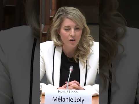 Ottawa to serve Stellantis notice of default after U.S. move