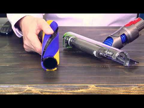 Cleaning the Dyson V15 DETECT LASER SLIM FLUFFY Brush Bar