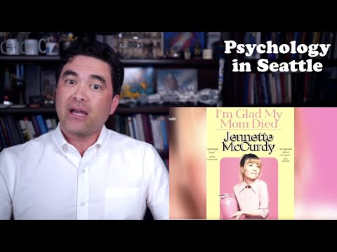 I'm Glad My Mom Died by Jennette McCurdy - (Therapist Reacts #1)