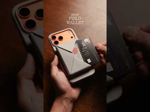 MoFT's Snap Studio Goes REALLY WELL with iPhone 17