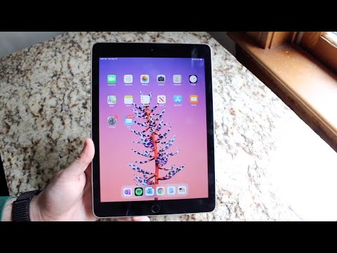 iPad 6th Generation In 2025! (Still Worth It?) (Review)