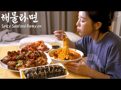 Real Mukbang:) Real Spicy Seafood Ramyun (ft.Spicy Jokbal, Gimbap) ☆ Korean Market Tour