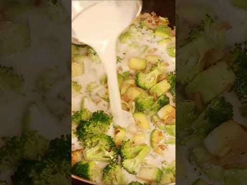 Veggie pasta with zucchini and broccoli #pastatime #zucchini #veggiepasta