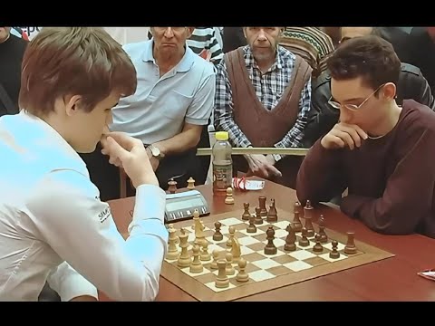 Magnus Carlsen vs. Fabiano Caruana / World Blitz 2010,Moscow / Slav Defense, Czech, Classical System