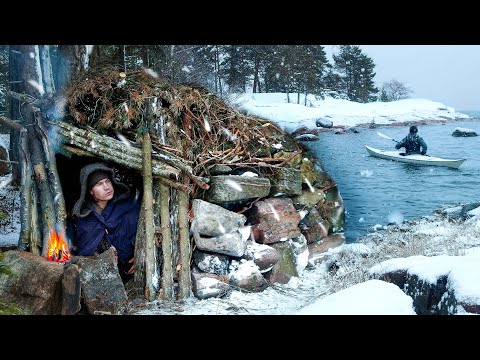 3 Days Extreme Winter Camping on a FROZEN ISLAND