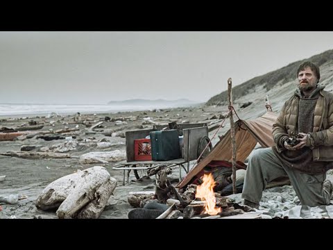 末日十年後只剩一個孩子,人類只能同類而食,地球死得只剩5000人。一口氣看完科幻電影《末日危途》