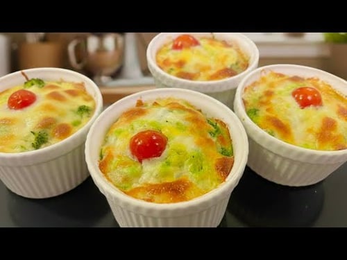 Easy Savory Spinach Muffins with Egg and Creamy Mushroom Filling | Cheesy Mozzarella Muffins