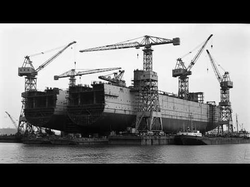 THE FLOATING REACTOR SECRET: How Engineers Put Two Nuclear Reactors on a Barge