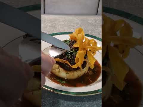 SLOW BRAISED BEEF CHEEKS WITH RED WINE #shorts