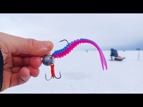 ВОТ ОН ГДЕ ВЕСЬ судак! Рыбалка на СИЛИКОН со льда зимой, ПРОБЛЕМА монтажа. 2025