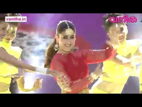 Kareena Kapoor Sizzling Performance in Vanitha Film Awards 2019