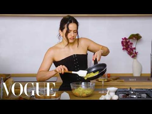 Rosalía Cooks Tortilla de Patatas | Now Serving | Vogue