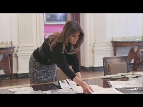 All eyes on Melania Trump at glamorous state dinner