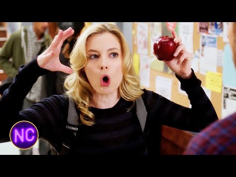 "Look At His Shadow!" | Community Season 3 Episode 10 | Now Comedy